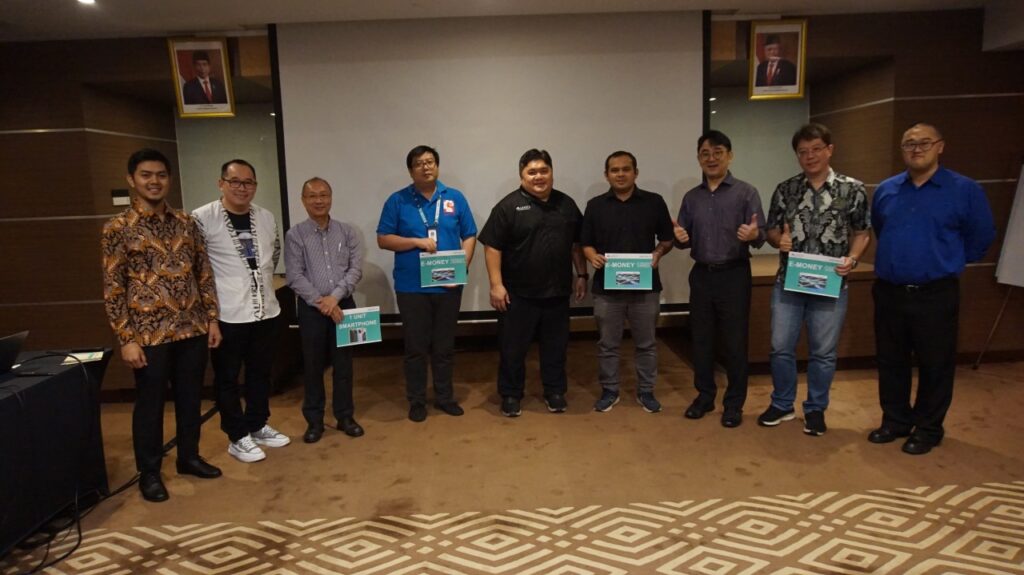 Melihat Geliat Pengelolaan Data Center bersama Moxa Melihat Geliat Pengelolaan Data Center bersama Moxa